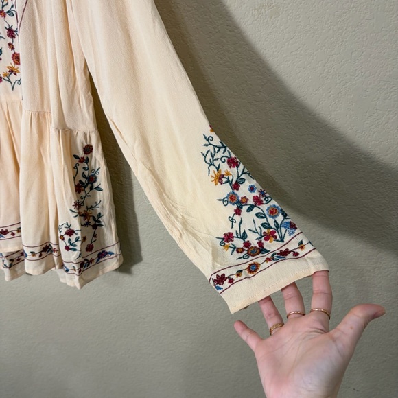 Umgee Embroidered Boho Peasant Top Ivory Womens Long Sleeves Sz L Cottagecore - Picture 4 of 13